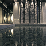 西側(cè)-水景石材牆面對(duì)話