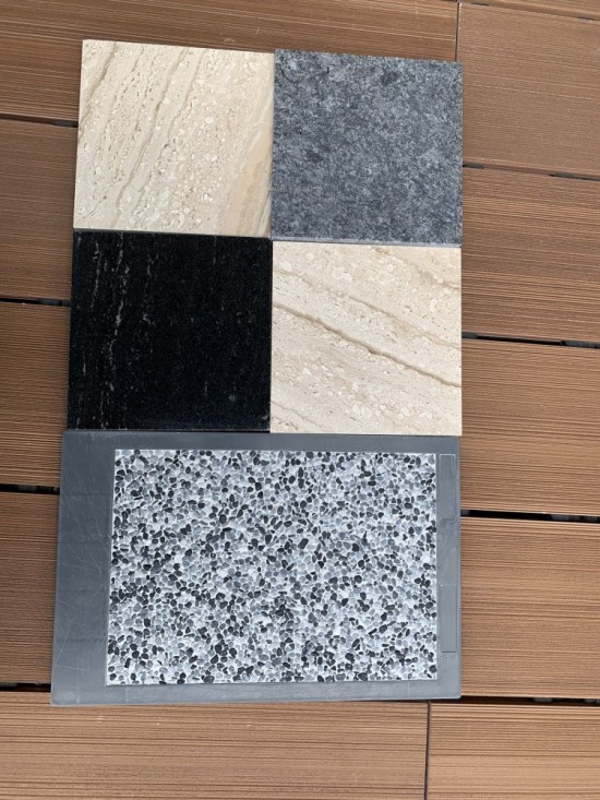 每樣石材都有其選用的道理，例如外牆常見的抿石子是為建築表面帶來防水、防染色的功能，同時(shí)帶點(diǎn)禪意的裝潢風(fēng)格。