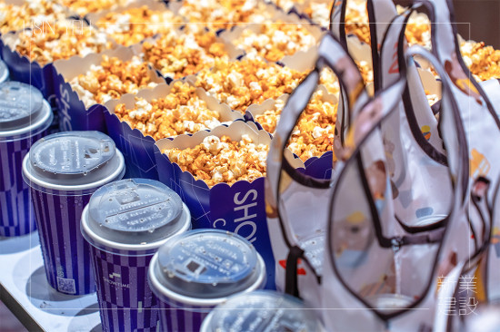 2025年第二場「新業(yè)FUN映所」與臺中的家族好友相聚，附上香甜可口的爆米花及清涼飲品，揭開維京世界的冒險篇章。