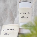 『客製化飲料手提袋』，讓大人小孩皆能隨身〝袋〞著走，一起分享甜蜜每一杯。