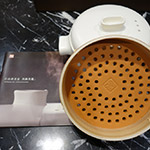 瑞典及蘇格蘭設(shè)計(jì)師「Office for Product Design」，讓傳統(tǒng)經(jīng)典的竹蒸籠，納入嶄新的極簡(jiǎn)設(shè)計(jì)。