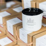 新業(yè)客製化鋼杯，陪你度過(guò)即將入冬的時(shí)序，將這份心意恆溫待續(xù)，如同新業(yè)一如往常的陪伴。