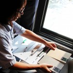 不只是在會議桌上的研討，建築設計師以獨到眼光，讓板材沐浴於自然光中，找出板材與您匹配的理由。