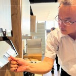 撫摸材質(zhì)的觸感，感受機(jī)能的到位，收納及清理系統(tǒng)化、料理動(dòng)線的流暢，是新業(yè)職人規(guī)劃的著重點(diǎn)。