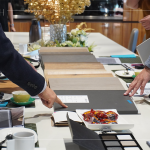 嚴選合宜的廚具板材，規(guī)劃合適、匹配的物件，擁有多變紋路及色澤，激發(fā)更多的想像空間。