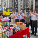 以新業(yè)建設(shè)名譽董事長穆椿松先生為首，率領(lǐng)同仁一同祭拜祈福。祈求接下來的建築程序一切順利、未來住戶安居和樂。