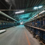 廣闊的廠房內(nèi)部，兩側(cè)窯爐總長約86米，以外牆磚來說，窯燒時(shí)間約為40分鐘，需要經(jīng)過預(yù)熱、燒製、冷卻3個(gè)過程。