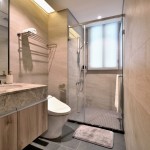 大理石砌成的洗手臺紋理與光澤清新可見，顯現(xiàn)主人淡雅而不俗的品味。