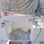 工欲善其事，必先利其器，『時光之河』於2018年初冬時節(jié)動工製作，西班牙雕塑家Nando Alvarez駐村臺中三周，打造一座跨越時空的時光之河。