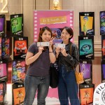 藉由新業(yè)FUN映所的機會，和三五好友、閨密、家人相聚，歡愉的心情溢於言表。