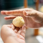 溫柔以待、果斷包覆，製餅手藝透過記憶的傳承與再造，打造出獨一無二の秋日印記。