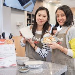 相約家人好友們在小廚房動手廚藝，不只攜回蘿蔔糕半成品，更享用蘿蔔糕成品，歡度閒適的周六午後。