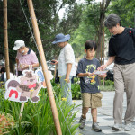 河貍尋寶趣，跟著闖關(guān)卡指引，走進綠園道旁的新業(yè)築願景、新業(yè)築森鄰社區(qū)，探索另一份趣味。