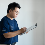 新業(yè)工程人員，從微觀到宏觀，用心記錄每項細(xì)節(jié)，傾聽客戶的改善需求。