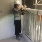 為了安全起見，新業(yè)職人團(tuán)隊(duì)相當(dāng)重視陽臺(tái)欄桿高度，除了合乎建築技術(shù)規(guī)則，也包含替住戶與家人著想的心意。