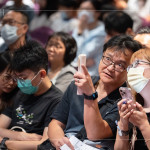 每一句對話，都在描繪未來生活的輪廓，這場客變說明會(huì)中，家的雛形悄悄成形。